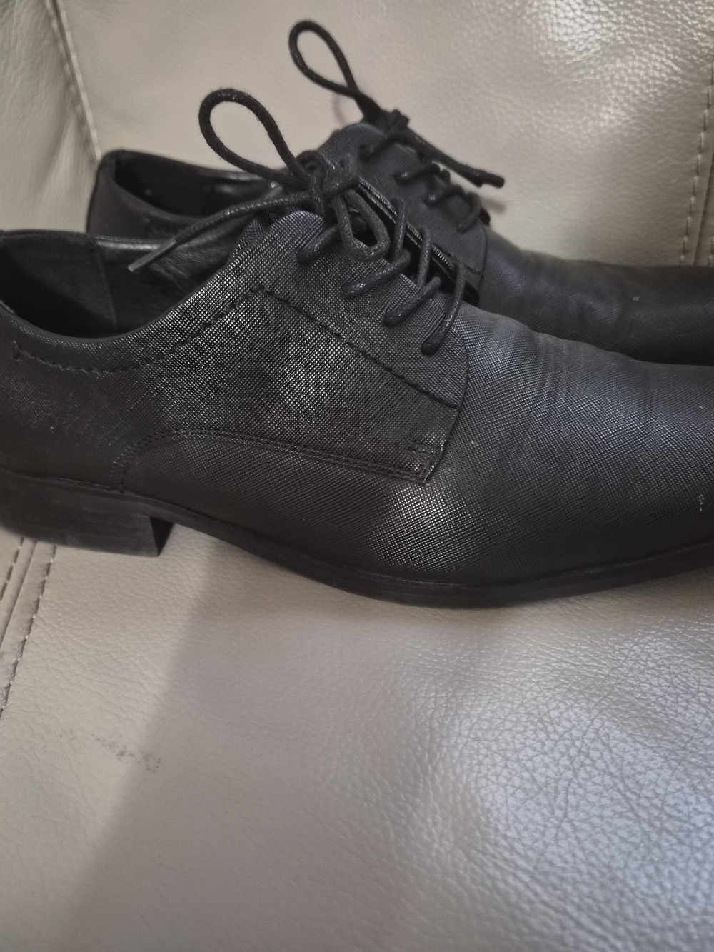 Calvin Klein Black Men’s Leather Lace-Up Oxfords - Picture 2 of 4